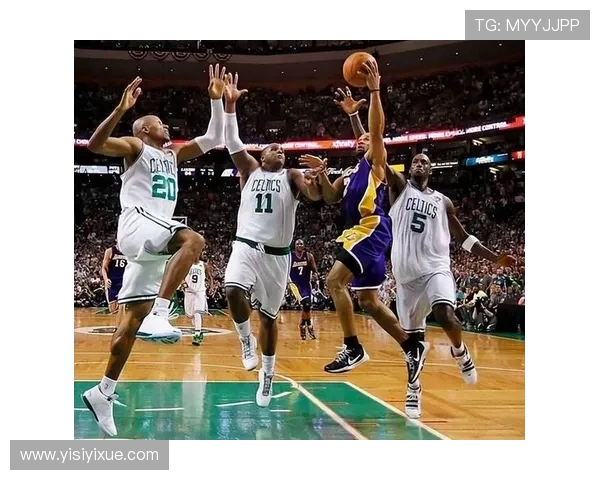 2018年勇士与湖人对决回顾：经典时刻与精彩瞬间的深度解析