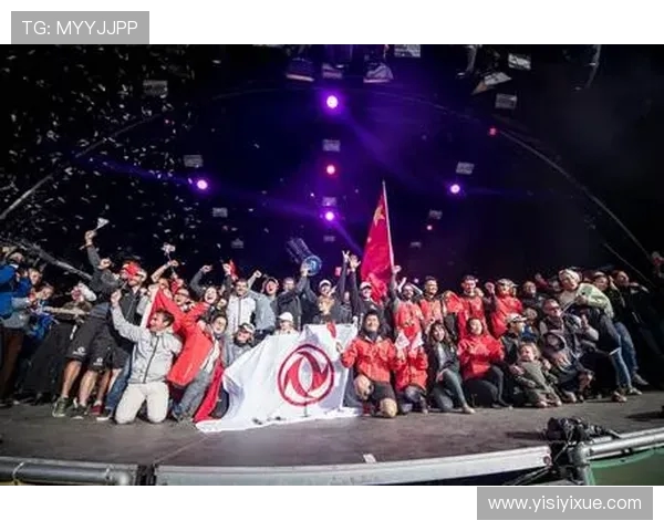 重庆攀岩队在世界街舞大赛中以52分强势领跑积分榜引发关注